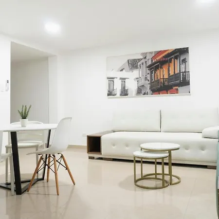 Apartamento En Bocagrande - Edificio Minarete Apartamento Cartagena
