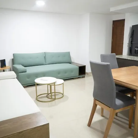 Apartamento En Bocagrande - Edificio Minarete * Cartagena