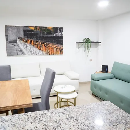 Apartamento En Bocagrande - Edificio Minarete Apartamento *