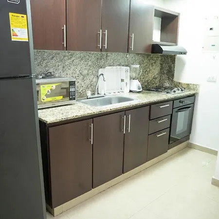 Apartamento En Bocagrande - Edificio Minarete * Cartagena