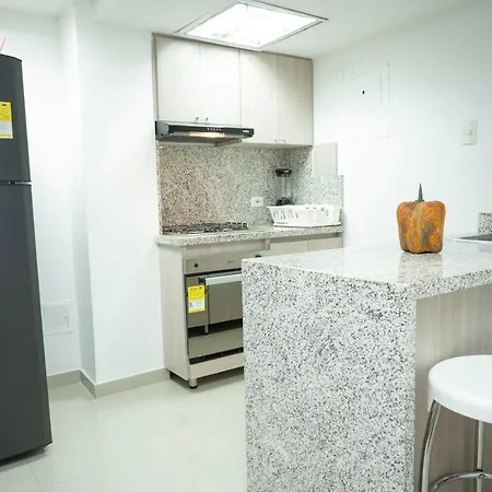 Apartamento En Bocagrande - Edificio Minarete * Cartagena
