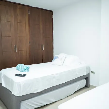 Apartamento En Bocagrande - Edificio Minarete Cartagena