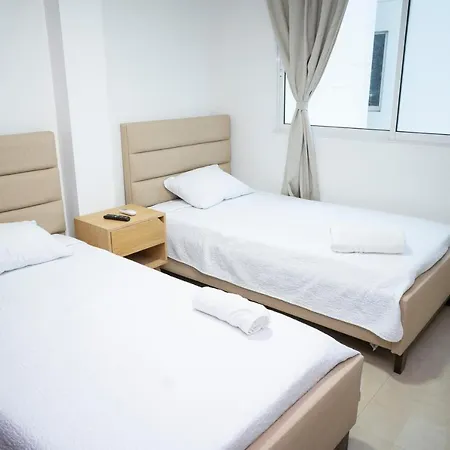 Apartamento En Bocagrande - Edificio Minarete * Cartagena