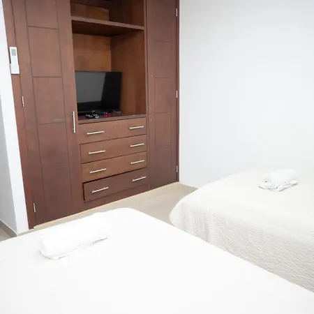 Apartamento En Bocagrande - Edificio Minarete Apartment Cartagena