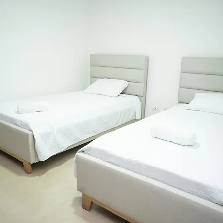 Apartamento En Bocagrande - Edificio Minarete Apartment *