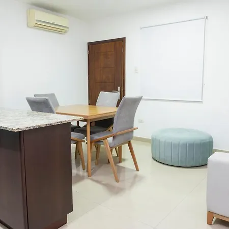 Apartamento En Bocagrande - Edificio Minarete Apartment