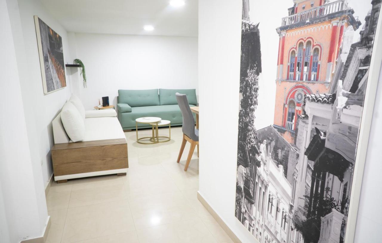 Apartamento En Bocagrande - Edificio Minarete Apartamento *