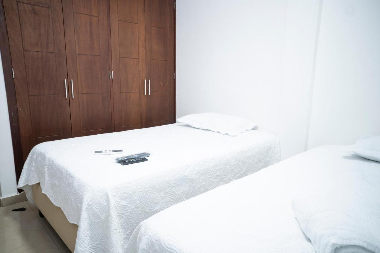 Apartamento En Bocagrande - Edificio Minarete * Cartagena