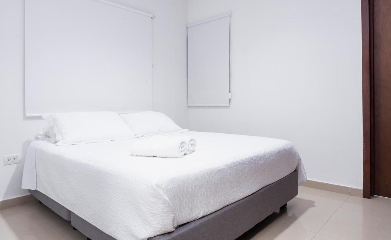 Apartamento En Bocagrande - Edificio Minarete Apartamento *