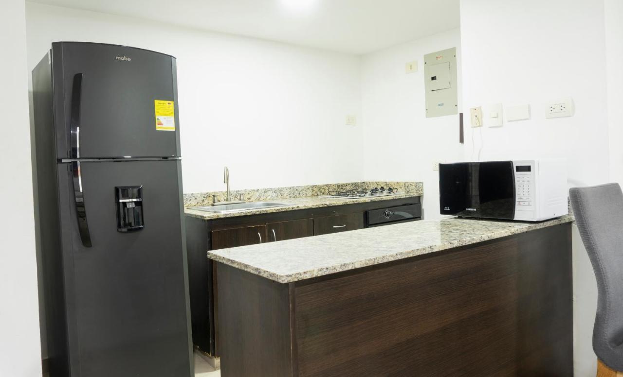 Apartamento En Bocagrande - Edificio Minarete * Cartagena